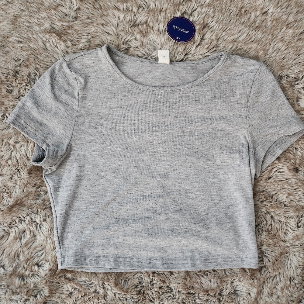 SweatyRocks Round Neck Short Sleeve Ribbed Cropped Tee Gray Women's Size XL‎
